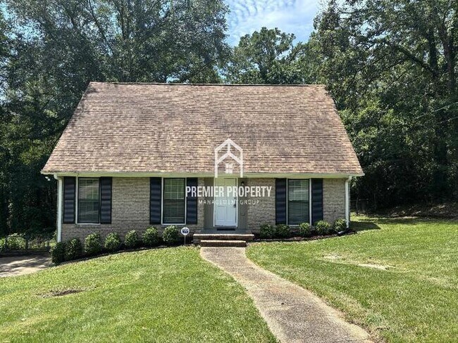 Primary Photo - 135 Fox Hill Ct