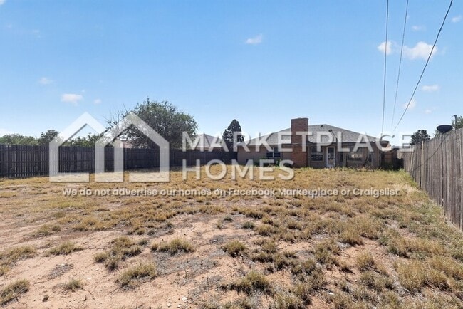 Building Photo - 5202 Ric Dr