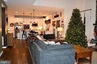 Building Photo - 848 Chestnut Ridge Dr