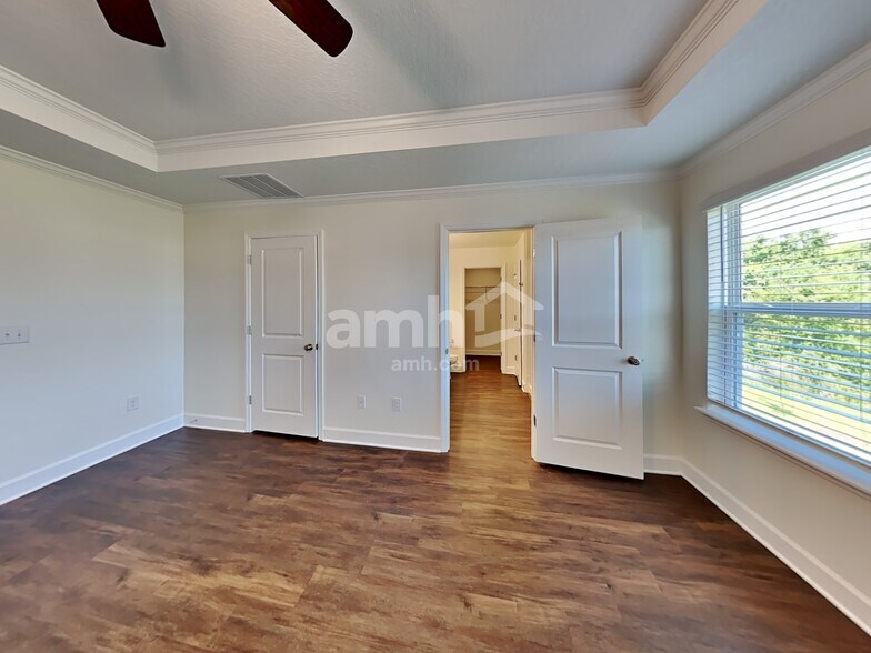 Building Photo - 2109 Saffron Walden Dr