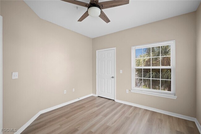 Building Photo - 23660 Walden Center Dr