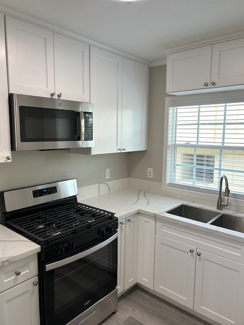 Building Photo - 2541 Walnut St