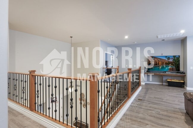 Building Photo - Beautiful Large Home NOT FURNISHED with Pool in Villago Community