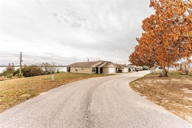 Building Photo - 812 Marcia Loop