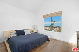 Building Photo - 28711 California 1 Apt #7, Malibu, CA 90265 - 2 BR 2 BA house