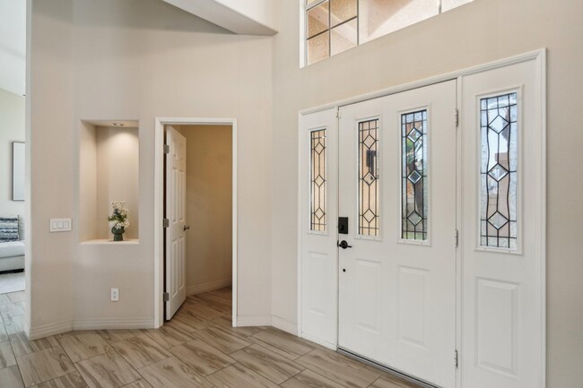 Building Photo - 45450 Desert Fox Dr