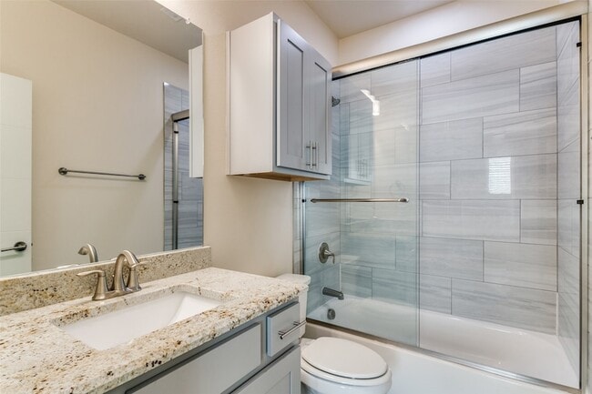 Building Photo - 4316 Hartford St