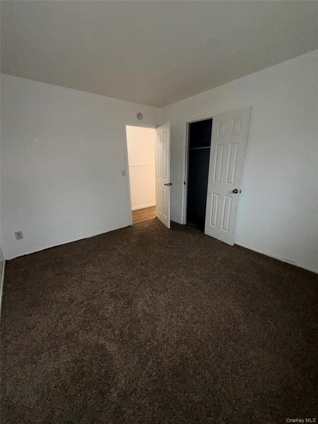 Building Photo - 546 Granny Rd