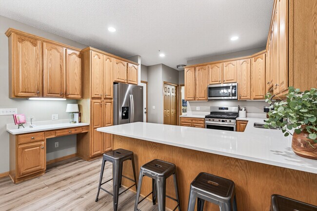 Building Photo - 10098 Bridgehill Terrace