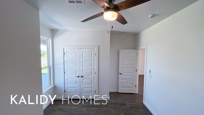 Building Photo - 20456 Antler Farms Dr