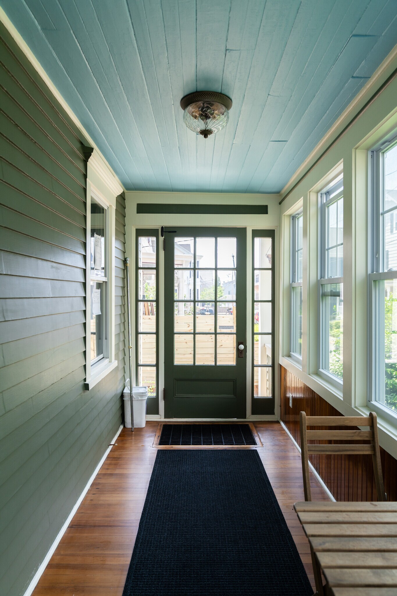 House Entryway - 9 Tyler St