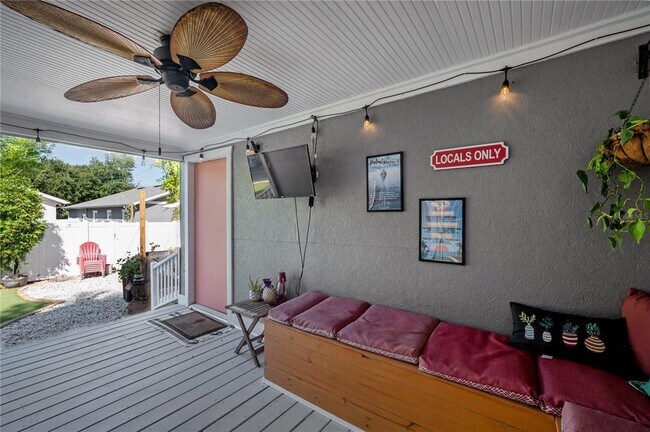 Building Photo - 3810 N Tampa St