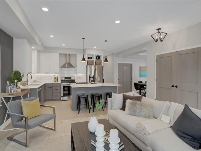 Building Photo - 3630 Colfax Ave S