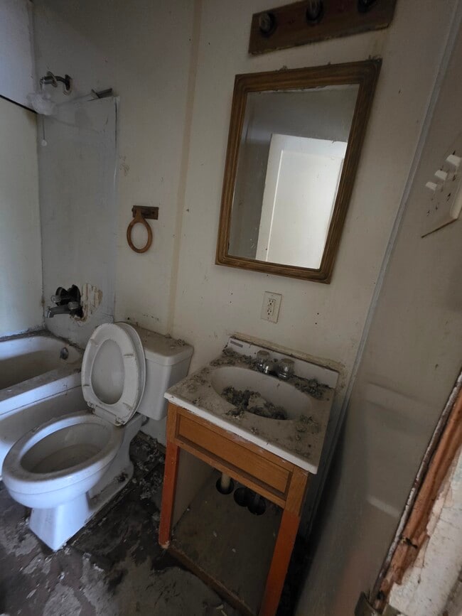 Building Photo - Own your own home for less than rent