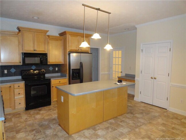 Building Photo - 1107 Thistle Gold Dr