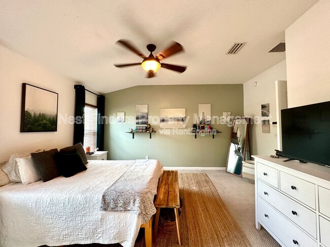 Building Photo - 1659 Biscayne Bay Cir