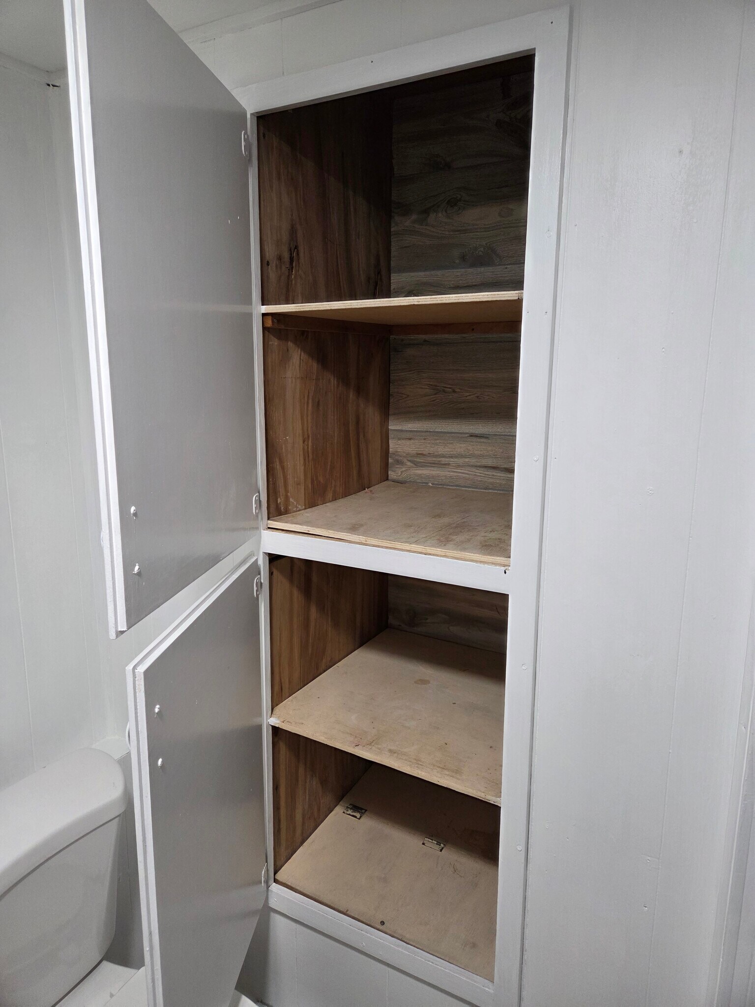 Building Photo - 24 Rocky Hill Ave