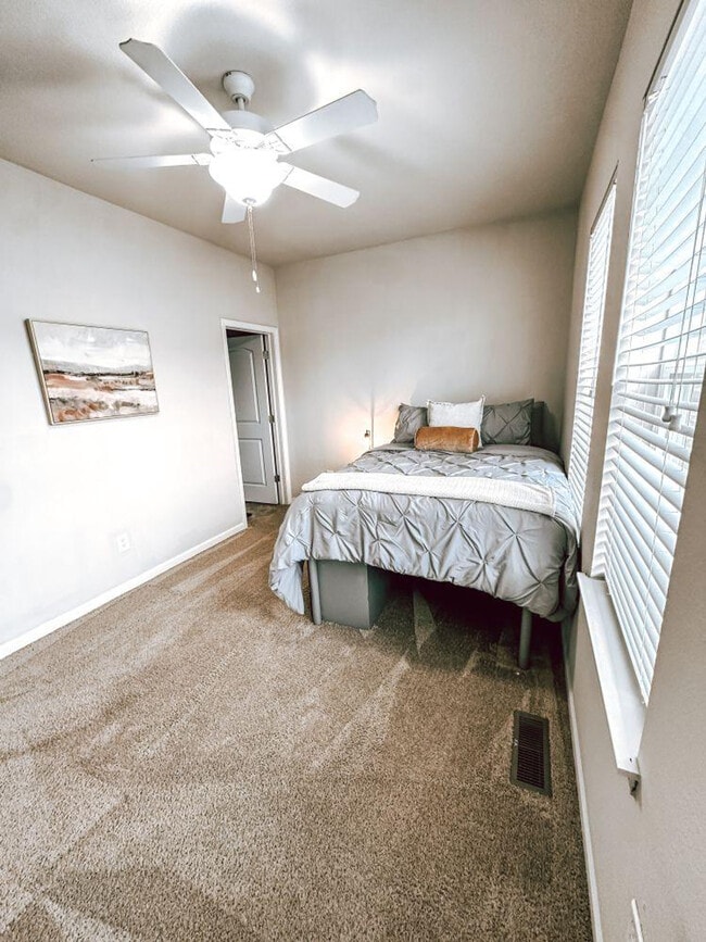 Building Photo - 525 S Patterson Dr