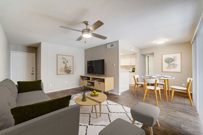 Building Photo - The Arden Westchase