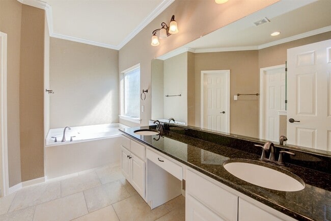 Building Photo - 87 N Pinto Point Cir