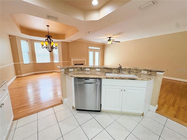 Building Photo - 2856 Bayshore Trails Dr