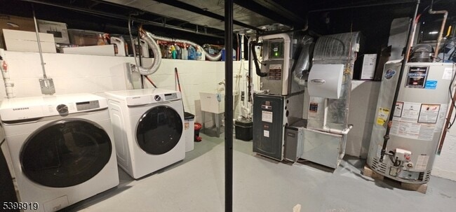 Building Photo - 141 West End Ave