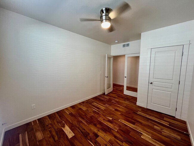 Building Photo - 120 S Voyage Ave
