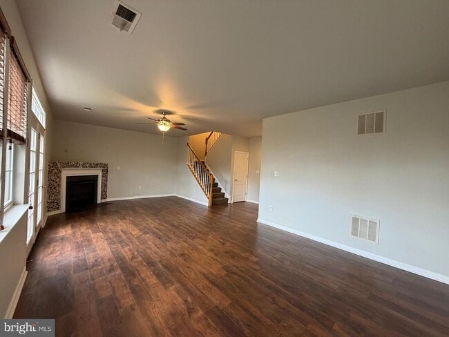 Building Photo - 412 Kintyre Ln