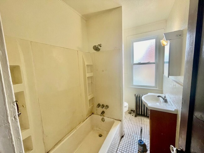 Building Photo - 539 Atlantic Ave