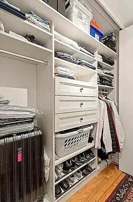 Building Photo - 315 W 55th St