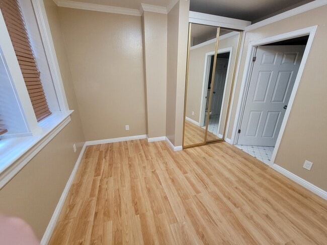 Building Photo - 792 Hayes St