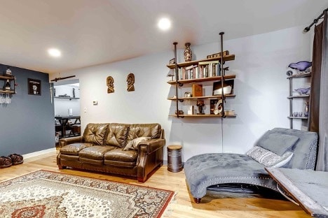 Building Photo - 6414 N Mozart St