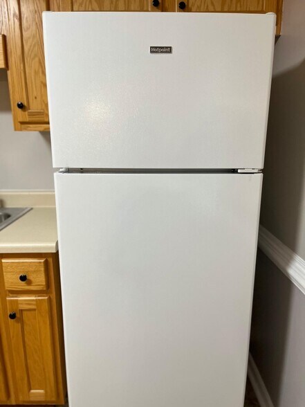 Building Photo - 530 City Park Dr