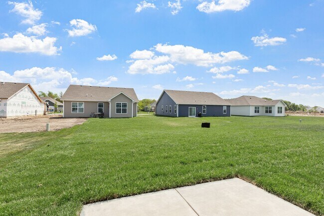 Building Photo - 11067 Thomas St