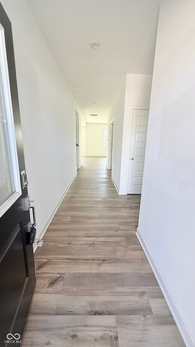 Building Photo - 1205 Beverly Pl