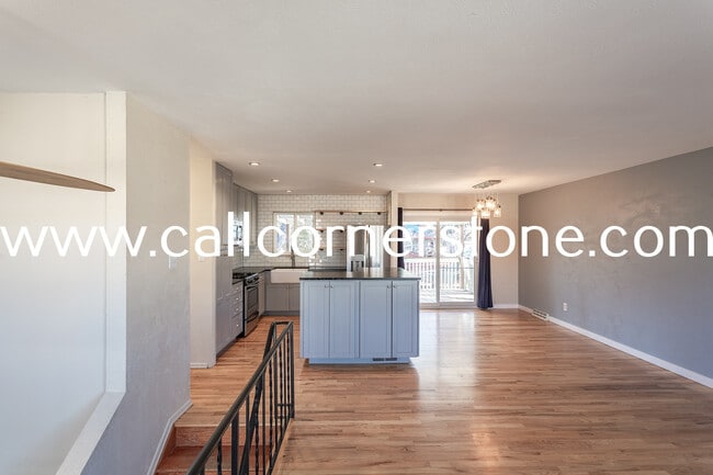 Building Photo - 1334 Pike Dr