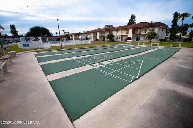 Building Photo - 230 Cape Shores Cir