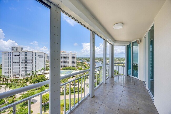 Building Photo - 4255 Gulf Shore Blvd N