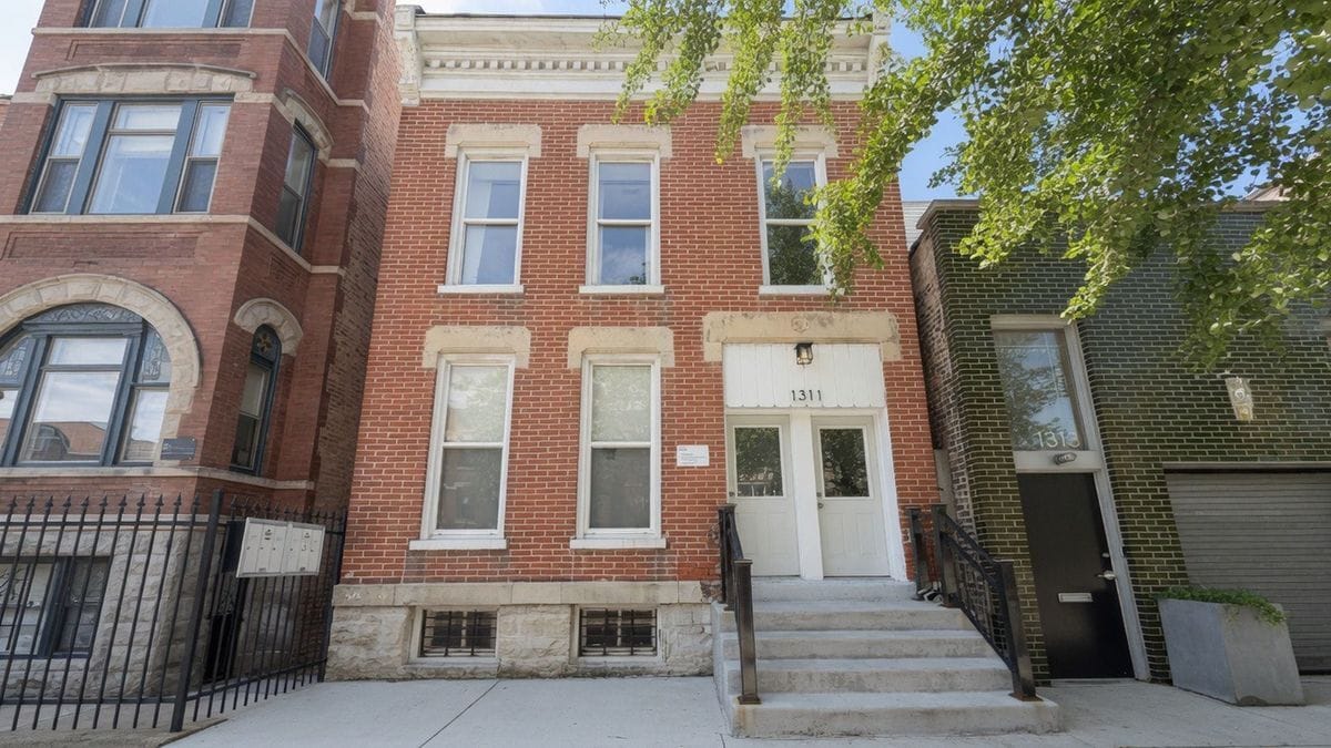 Building Photo - 1311 W Ohio St