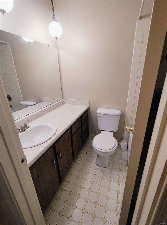 Building Photo - 2112 Cottingham Dr