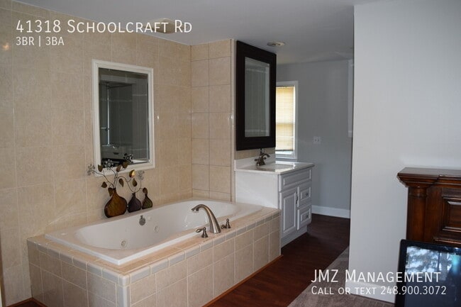 Building Photo - 41318 Schoolcraft Rd