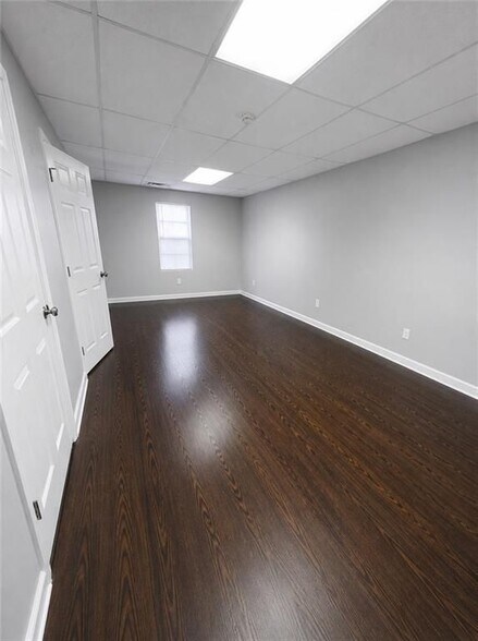 Building Photo - 62 Kingston Pointe Dr