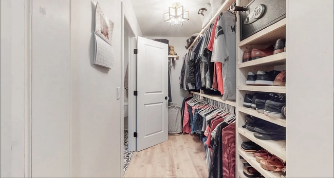 Building Photo - "Charming 3-Bed, 2-Bath Home on Claypool R...