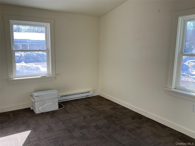 Building Photo - 1114-1114 NY-94