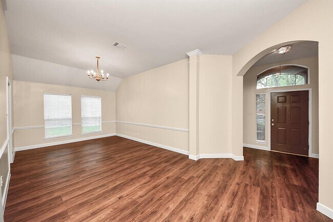 Building Photo - 4807 Taylor Lake Ct
