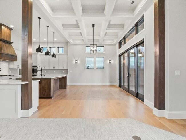 Building Photo - 3500 S Morain St