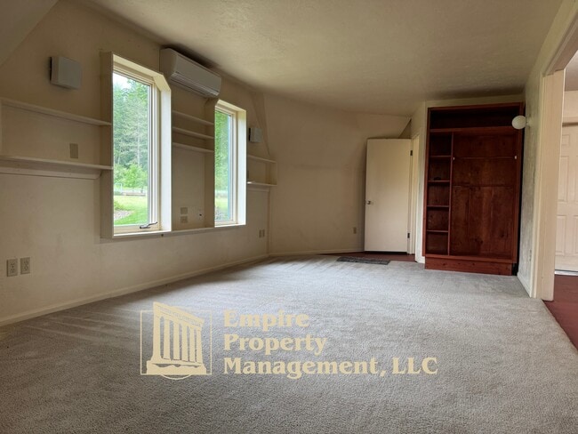 Building Photo - 28900 Sundance Ln