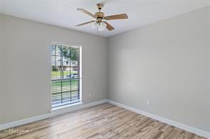 Building Photo - 5226 Lauri Ln