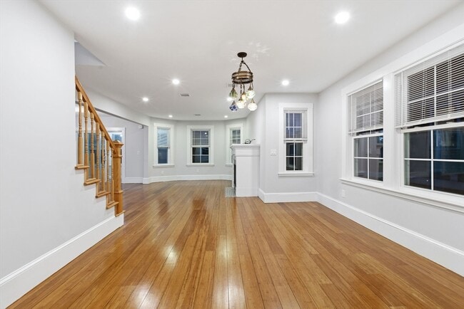 Building Photo - 318 Concord Ave