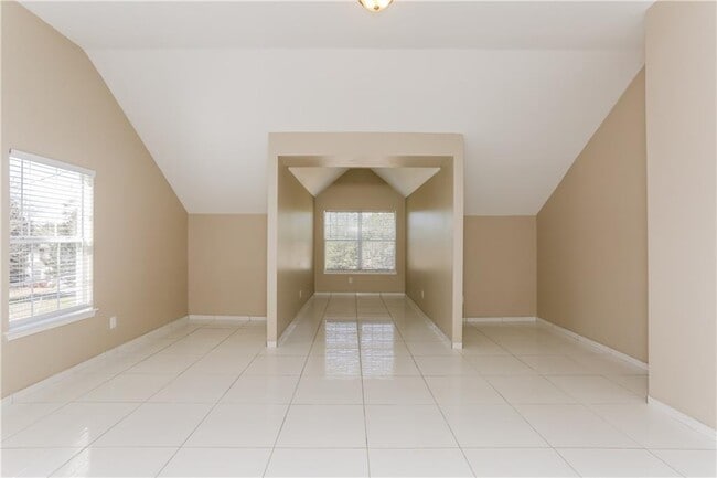 Building Photo - 5150 Rock Pl Dr SW